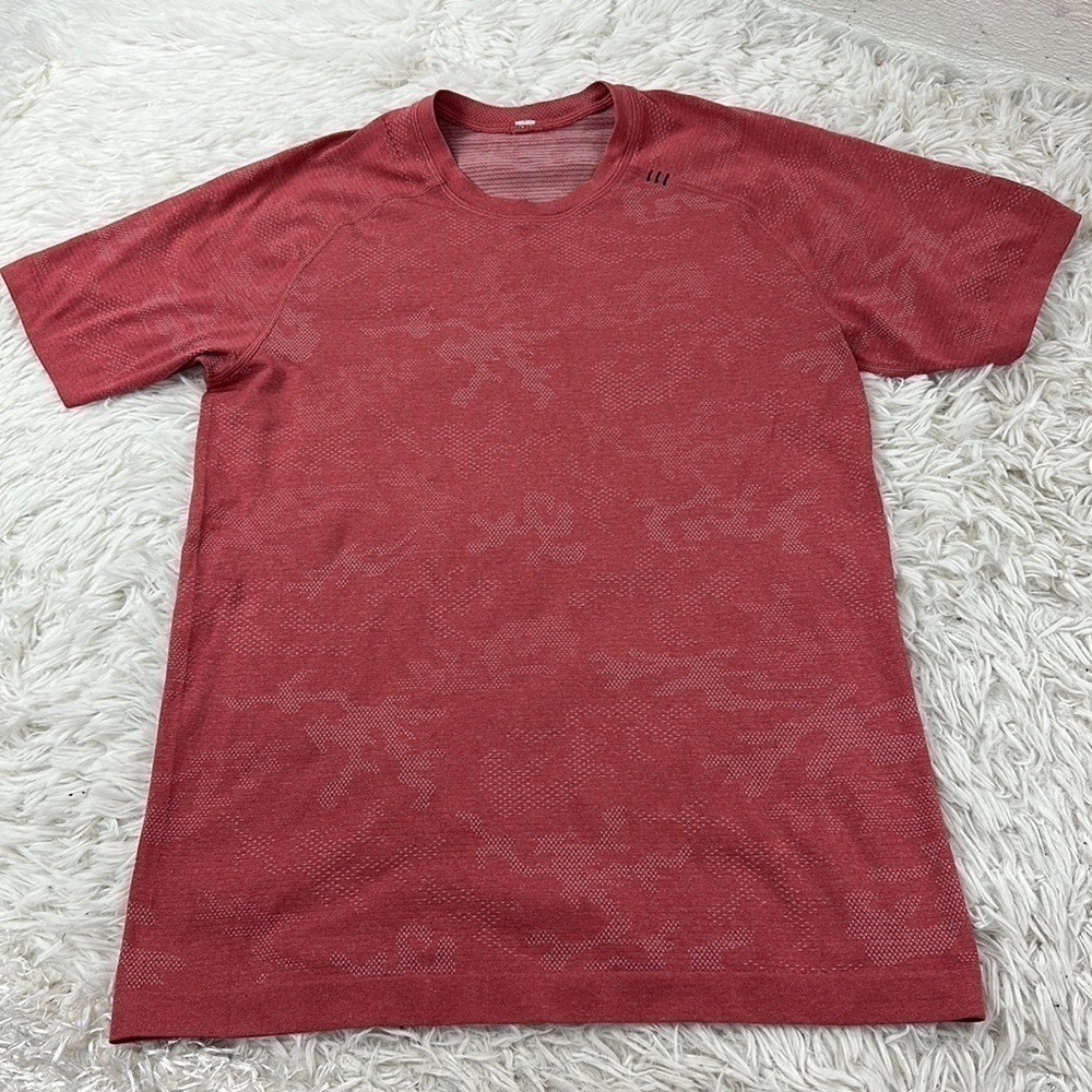 Lululemon Metal Vent Tee Red Camo